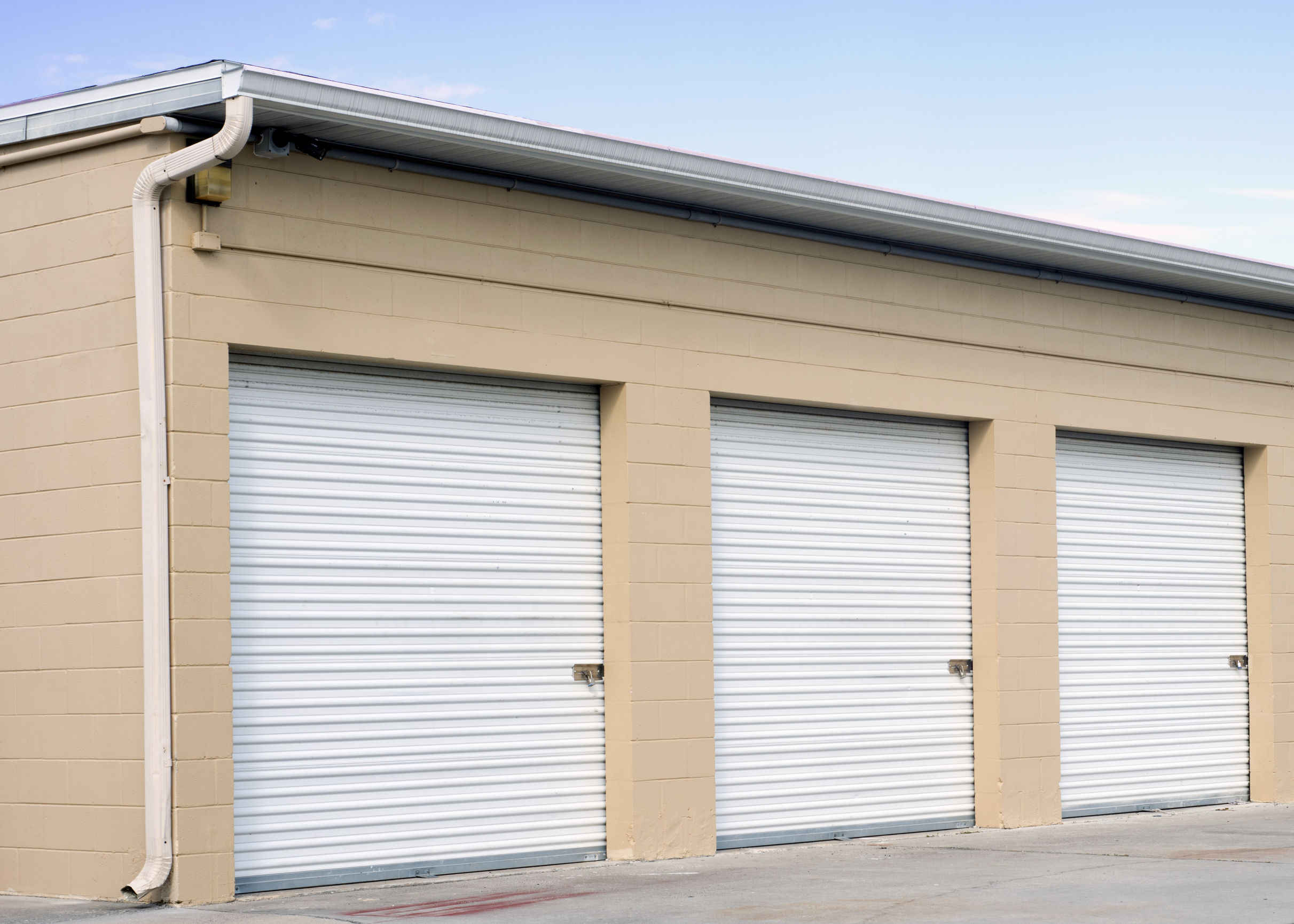 Trust a Garage Door Repair Contractor Syracuse IN for Fast and Reliable Fixes